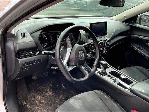 Used 2021 Nissan Sentra SV image 4