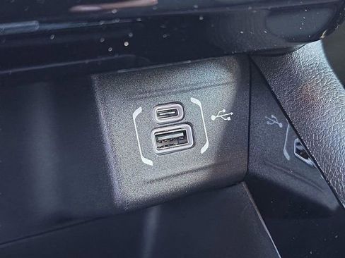 New 2026 Jeep Compass Latitude image 20