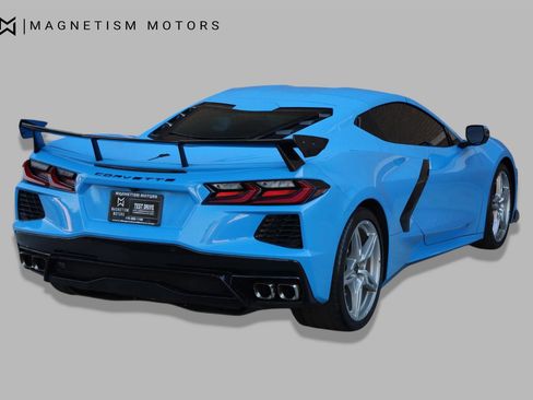 Used 2021 Chevrolet Corvette Stingray Coupe w/ 1LT RWD image 9