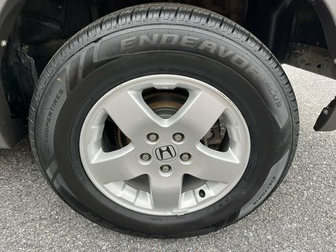 Used 2004 Honda Element EX image 39