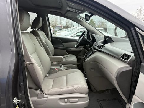 Used 2016 Honda Odyssey EX-L image 18