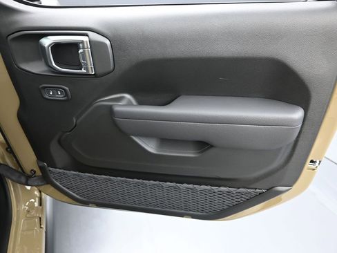 New 2025 Jeep Wrangler Unlimited Sport S 4xe AWD/4WD image 19