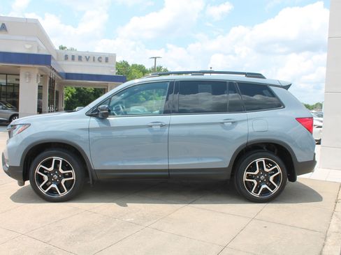 Used 2023 Honda Passport Elite image 7