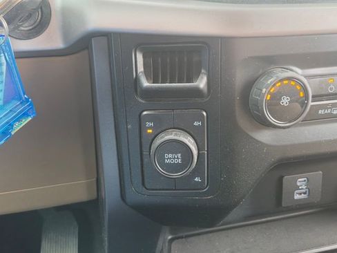 Used 2023 Ford F150 XLT AWD/4WD image 29