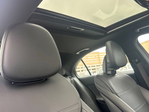 Used 2025 Mercedes-Benz C 300 Sedan image 16