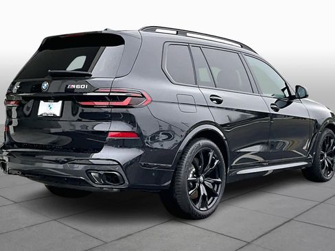 Used 2025 BMW X7 M60i image 13