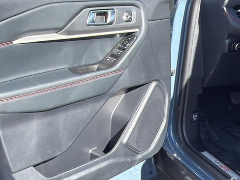 New 2026 Ford Explorer ST-Line w/ ST-Line Street Pack image 23