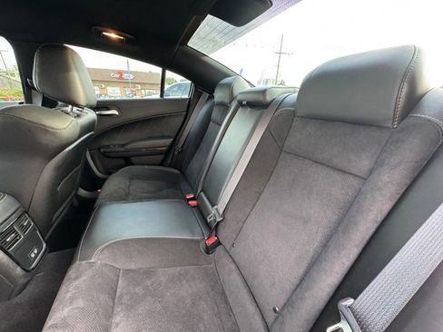 Used 2023 Dodge Charger Scat Pack RWD image 40