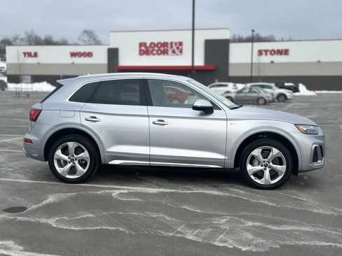 Used 2023 Audi Q5 2.0T Premium Plus w/ Premium Plus Package image 6