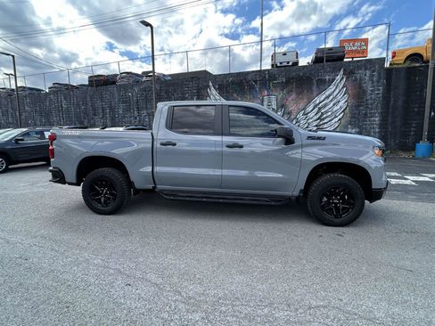 Used 2024 Chevrolet Silverado 1500 Custom Trail Boss w/ LPO, Dark Essentials Package AWD/4WD image 2