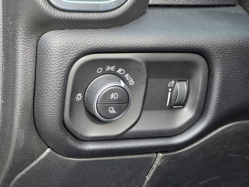 New 2026 RAM 3500 Big Horn AWD/4WD image 34