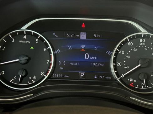 Used 2023 Nissan Maxima Platinum w/ Sport Mat Group FWD image 25