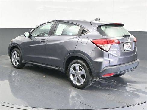 Certified 2021 Honda HR-V LX image 3