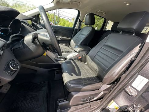 Used 2014 Ford Escape SE w/ Equipment Group 201A AWD/4WD image 13