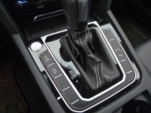 Used 2023 Volkswagen Arteon SEL image 23