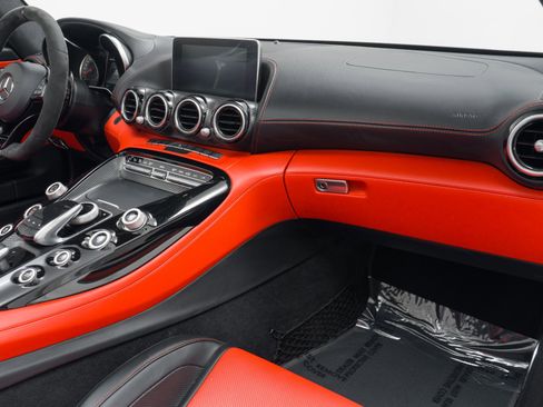 Used 2018 Mercedes-Benz AMG GT C image 14