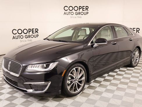 Used 2019 Lincoln MKZ Reserve w/ Reserve Plus Package FWD image 11