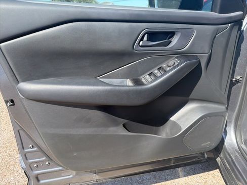 Certified 2025 Nissan Rogue S image 6