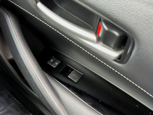 Used 2021 Toyota Corolla SE image 15