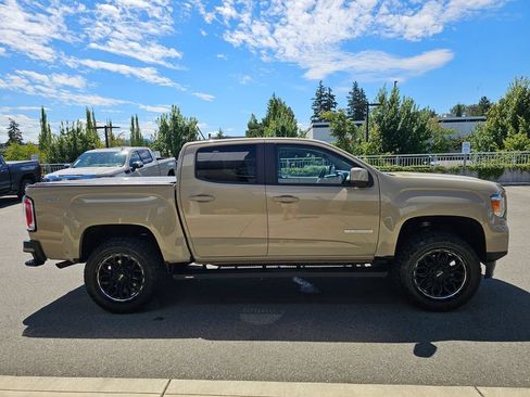 Used 2021 GMC Canyon Elevation w/ Trailering Package AWD/4WD image 6