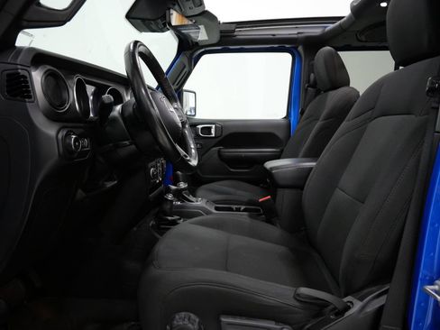 Used 2022 Jeep Wrangler Unlimited Sport AWD/4WD image 12