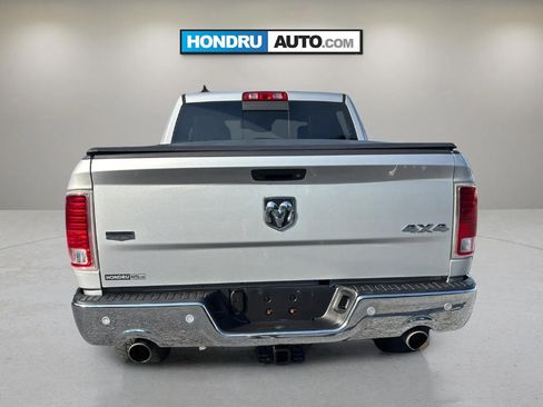Used 2017 RAM 1500 Laramie w/ Convenience Group AWD/4WD image 8
