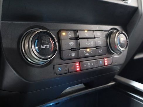 Used 2019 Ford F150 Raptor w/ Equipment Group 802A Luxury image 27