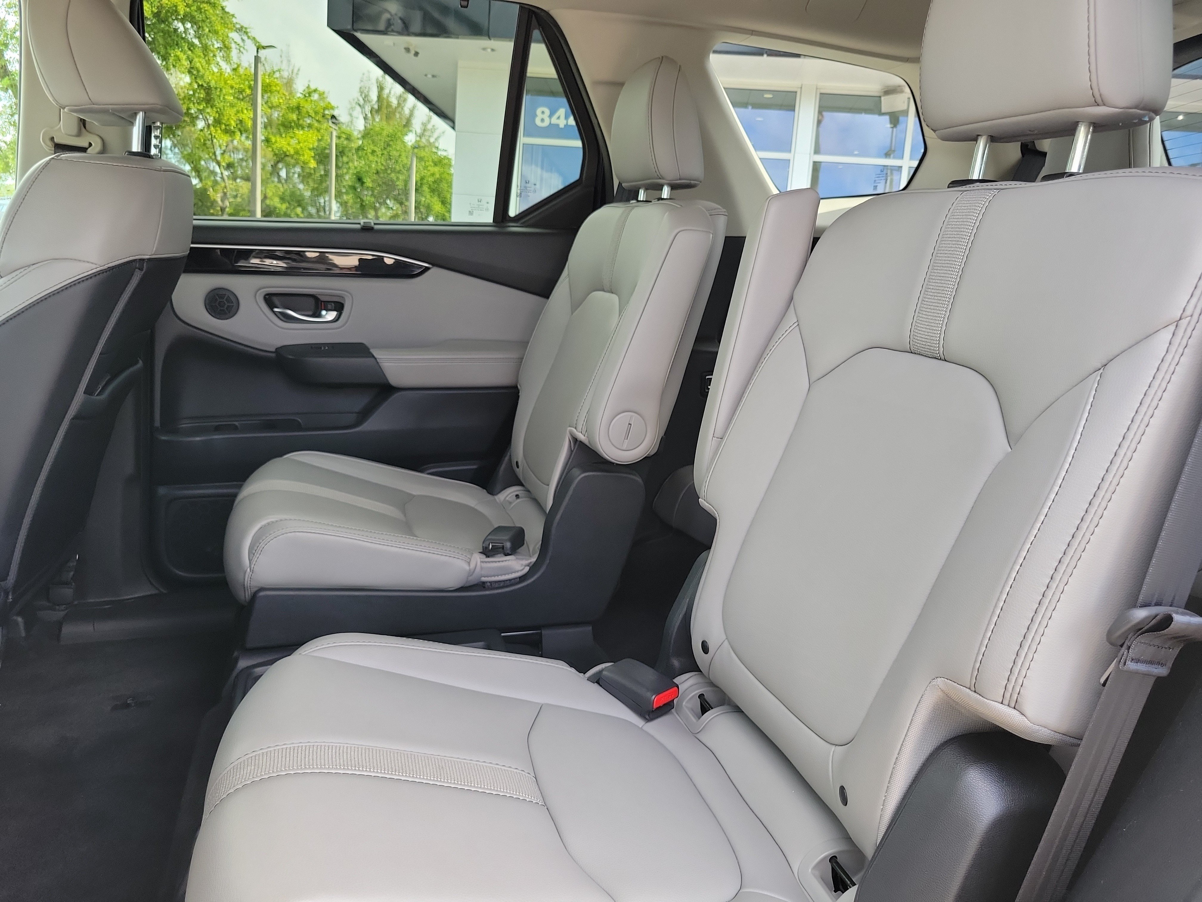 Used 2023 Honda Pilot EX-L image 15