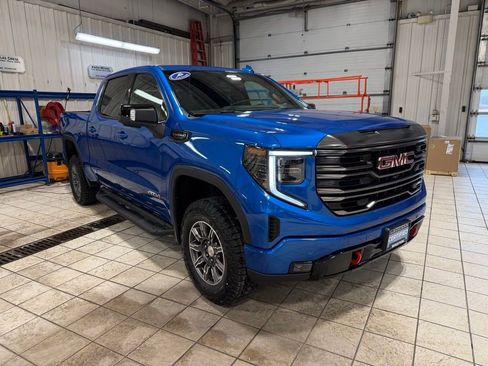 Certified 2024 GMC Sierra 1500 AT4 w/ AT4 Premium Package image 1