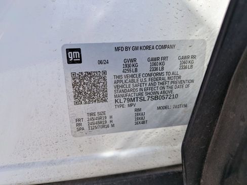 Certified 2025 Chevrolet TrailBlazer RS w/ Driver Confidence Package image 16