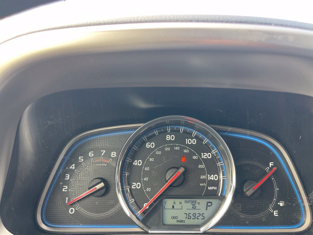 Used 2013 Toyota RAV4 Limited AWD/4WD image 10