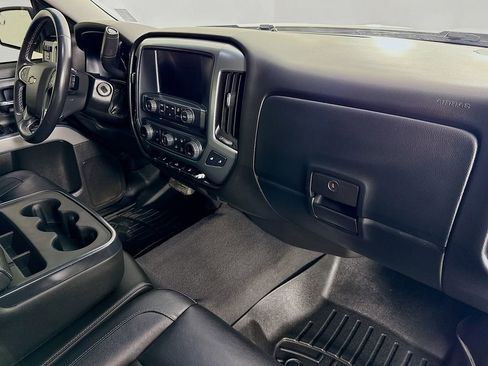 Used 2018 Chevrolet Silverado 1500 LT w/ All Star Edition AWD/4WD image 28