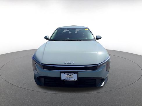 Used 2025 Kia K4 FWD image 3