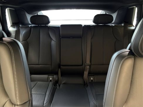 New 2026 Cadillac Lyriq Luxury RWD image 17