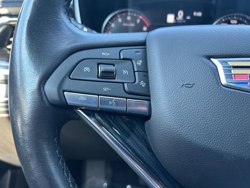 Used 2024 Cadillac XT6 Premium Luxury image 17