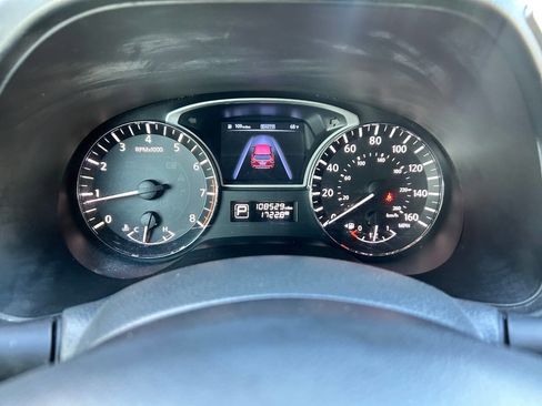 Used 2014 Nissan Pathfinder SL w/ SL Premium Package image 21