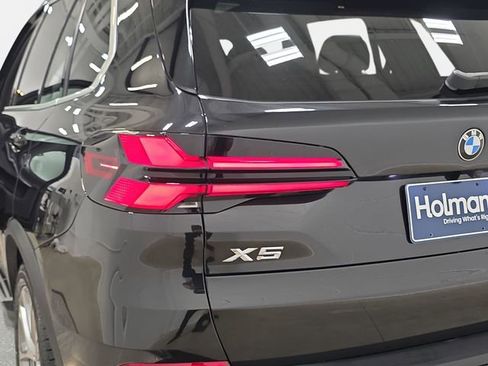 Used 2024 BMW X5 xDrive40i AWD/4WD image 34