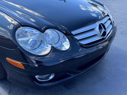 Used 2007 Mercedes-Benz SL 600 image 8