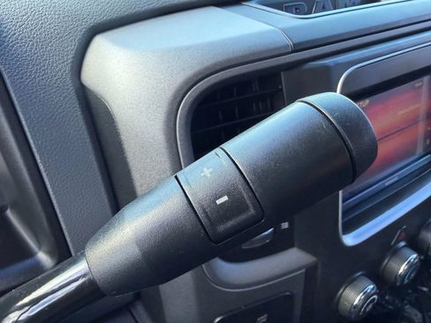Used 2014 RAM 1500 Express image 24