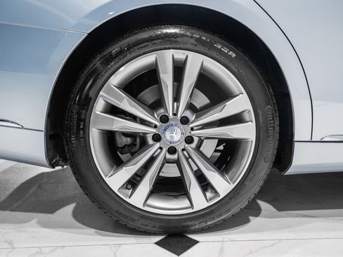 Used 2015 Mercedes-Benz S 550 4MATIC Sedan image 15