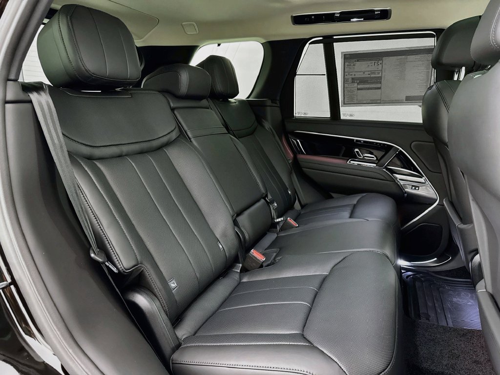 New 2027 Land Rover Range Rover SE AWD/4WD image 28