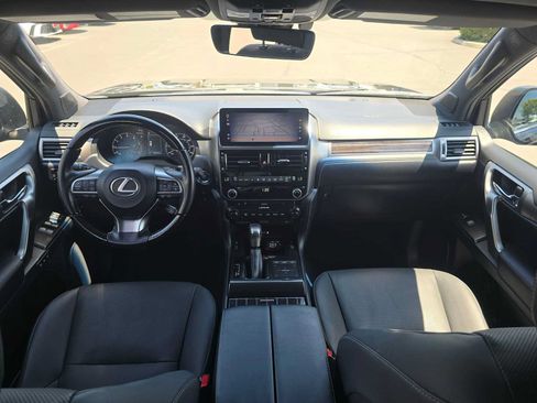 Used 2023 Lexus GX 460 Premium w/ Premium Plus Package AWD/4WD image 21