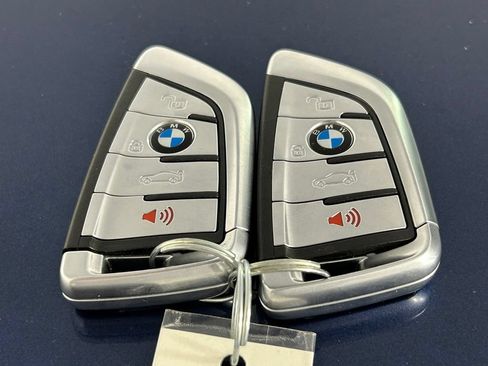 Used 2022 BMW X7 xDrive40i w/ Premium Package AWD/4WD image 42