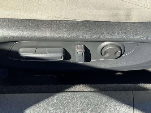 Certified 2024 Honda Accord EX image 18