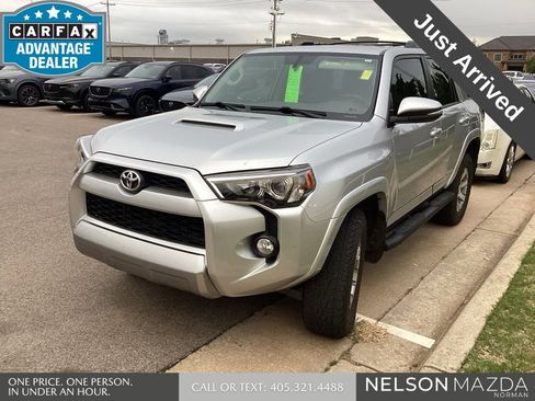 Used 2016 Toyota 4Runner Trail Premium AWD/4WD image 1