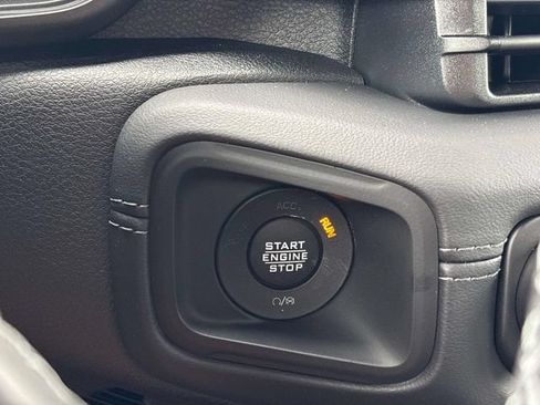 New 2026 Jeep Gladiator Mojave AWD/4WD image 13