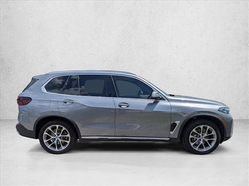 Used 2024 BMW X5 sDrive40i w/ Premium Package RWD image 4