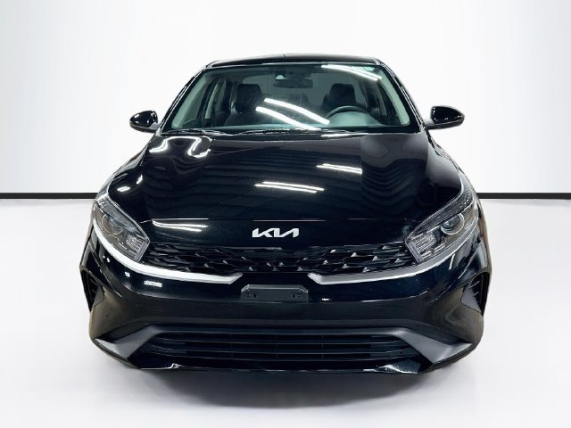 Certified 2023 Kia Forte LXS FWD image 2