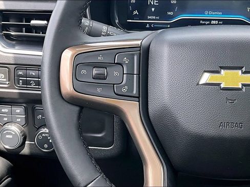 Used 2024 Chevrolet Tahoe High Country AWD/4WD image 18