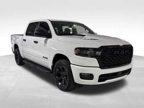 New 2026 RAM 1500 Express AWD/4WD image 9